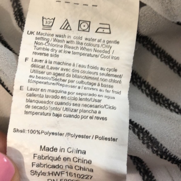 Halston striped sheer blouse size M - Picture 9 of 9